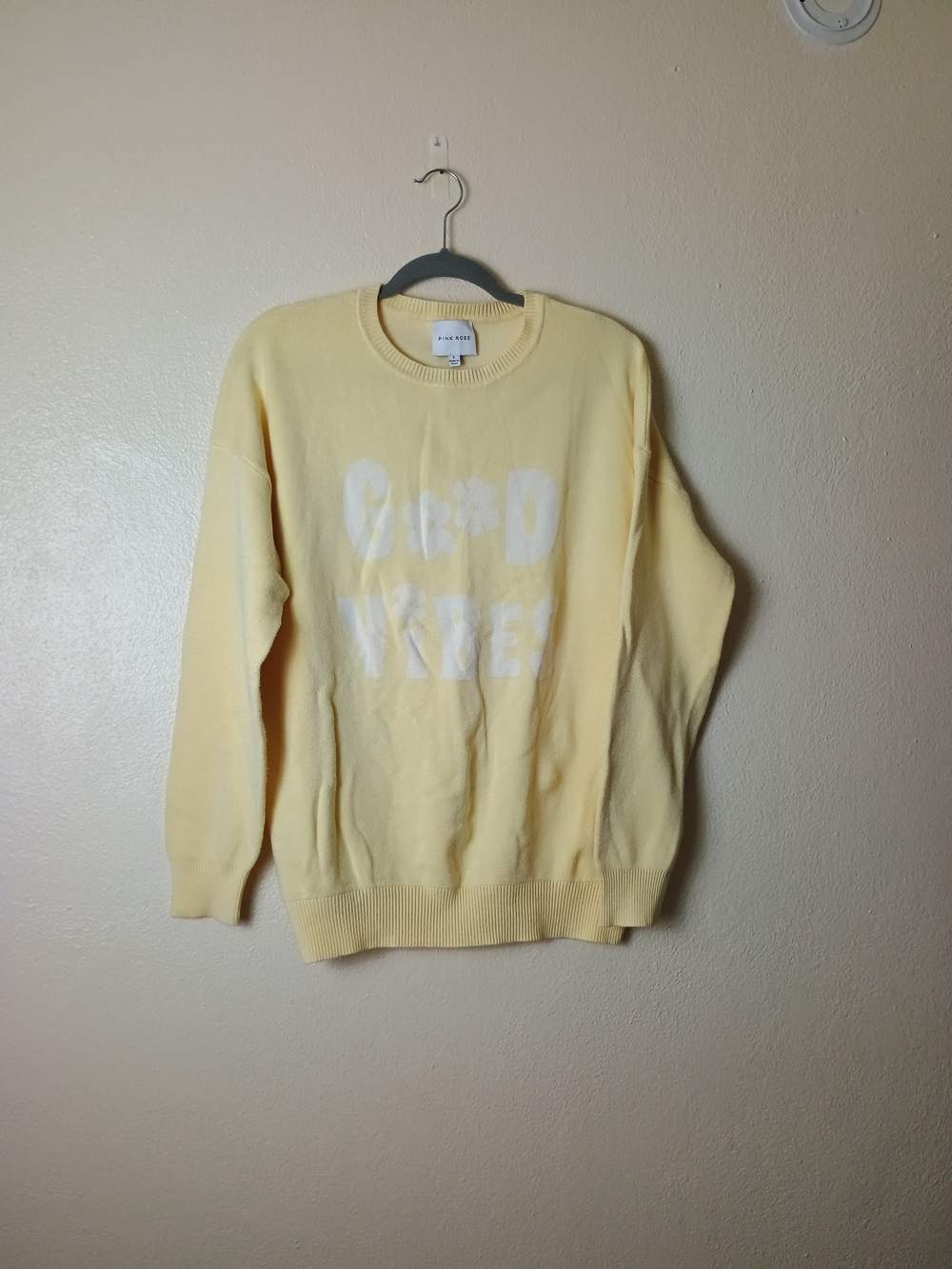 Pink Rose Size L Light Yellow 'GOOD VIBES' Pullover Sweatshirt
